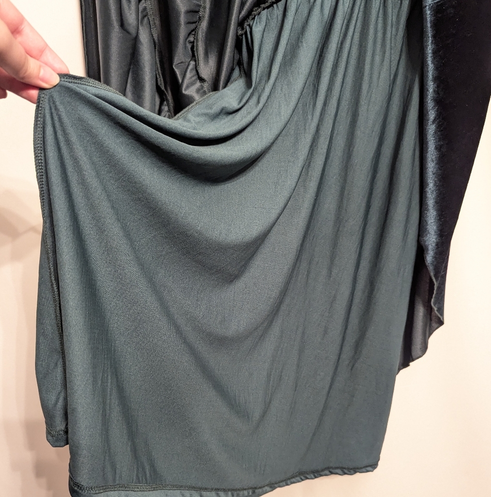 Baltic Born Vivaldi Smocked Velvet Midi Dress - Picture 4 of 9
